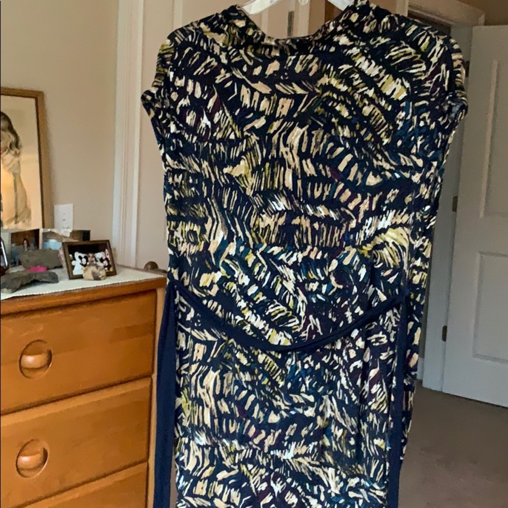 Liz Lange Maternity Print Top with Belt Size Small - Picture 5 of 7